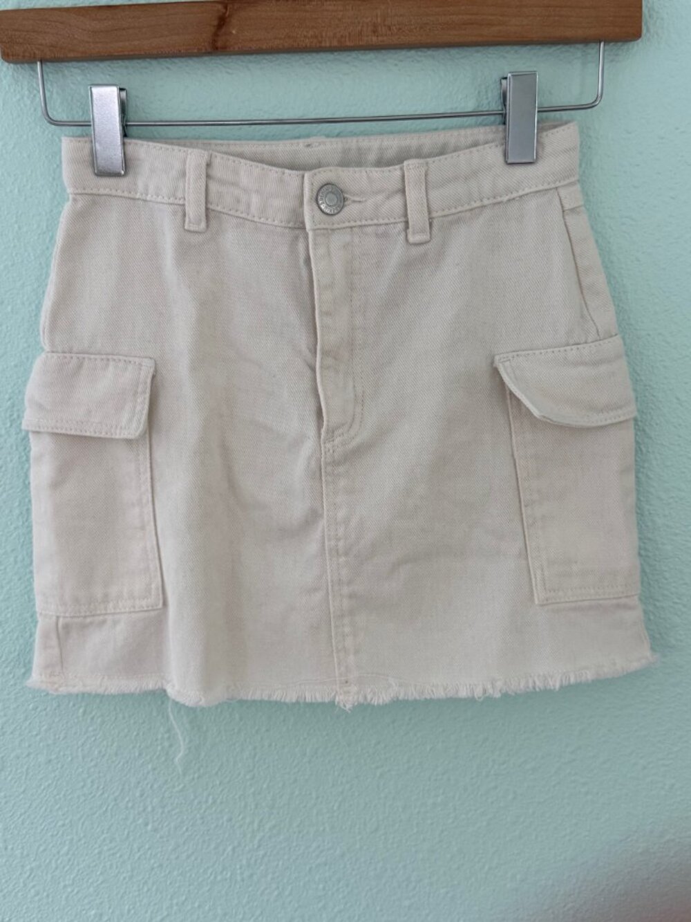 H&M White Twill Cargo Skirt Size 10 - Picture 2 of 7